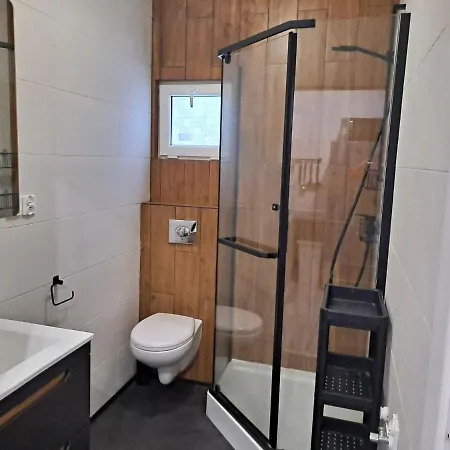 Radosna Zatoka - Z Ogrodzeniem Campingplads