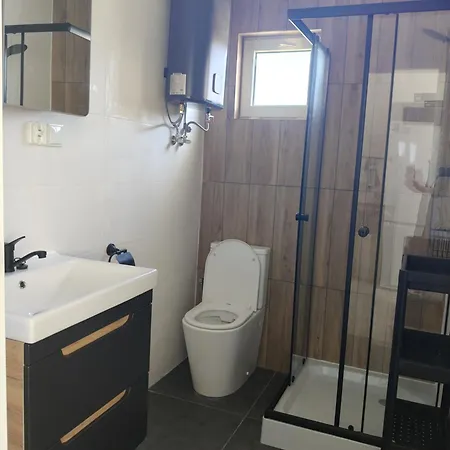 Radosna Zatoka - Nowe Domki, Kazdy Z Wlasnym Ogrodzeniem * Międzywodzie