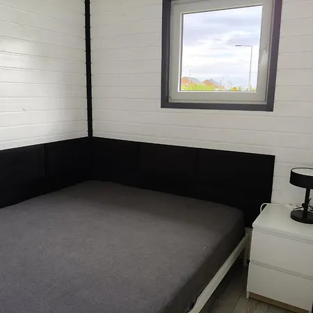 Campingplads Radosna Zatoka - Z Ogrodzeniem Międzywodzie